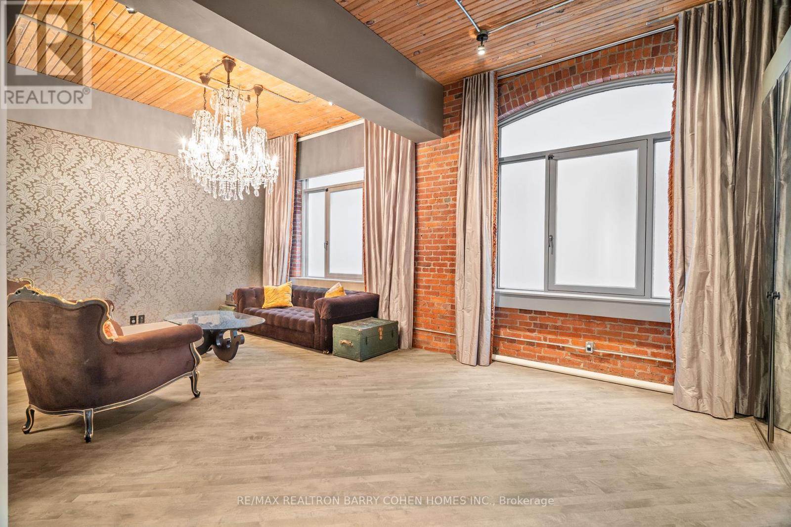300 - 468 Wellington Street W, Toronto, Ontario  M5V 1E3 - Photo 24 - C12398361