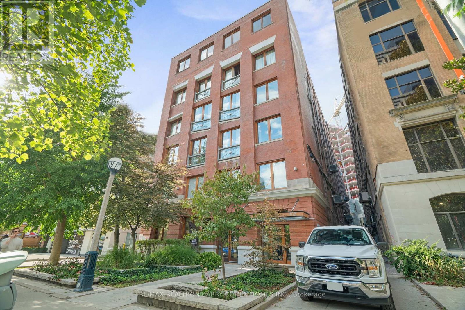 300 - 468 Wellington Street W, Toronto, Ontario  M5V 1E3 - Photo 28 - C12398361