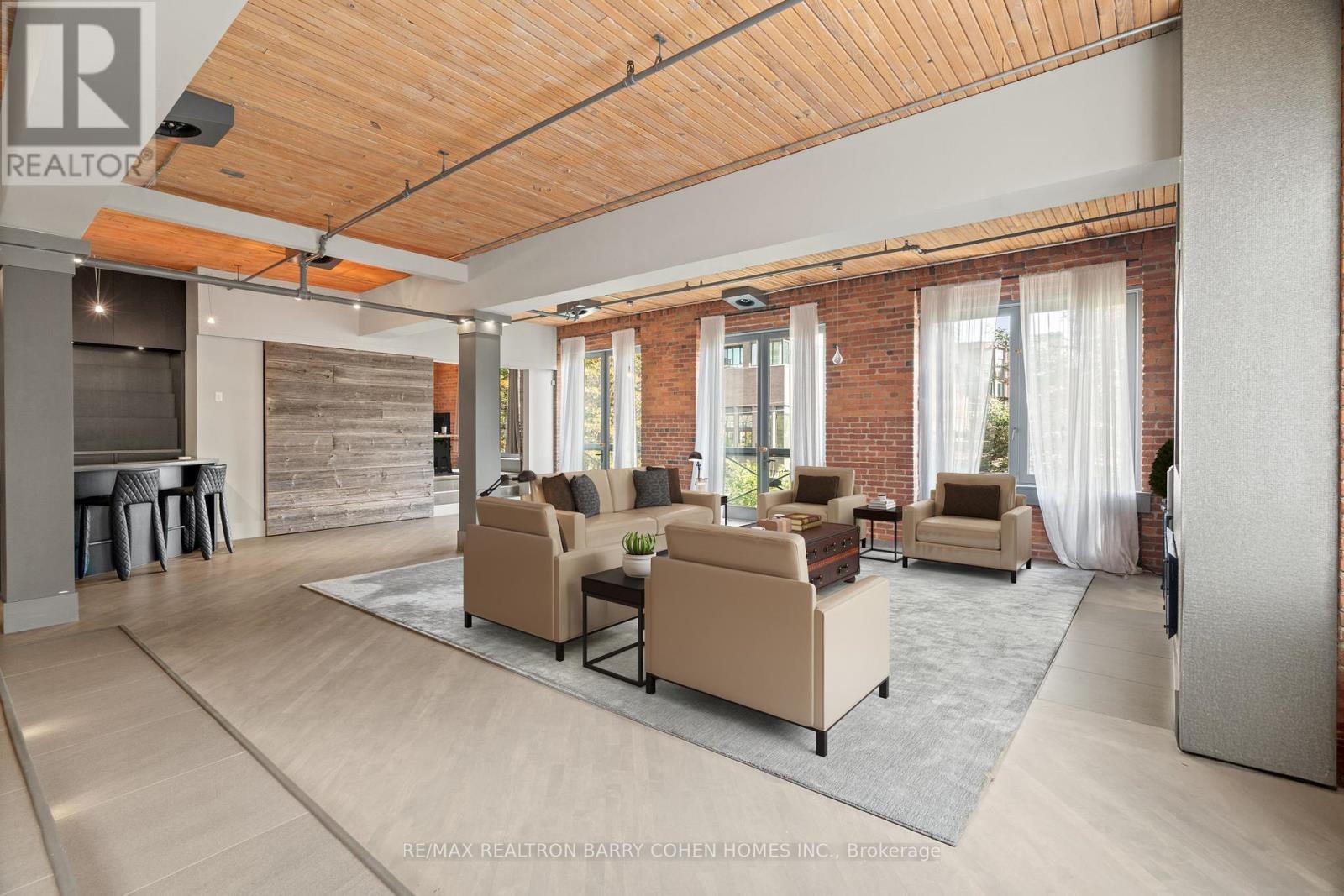 300 - 468 Wellington Street W, Toronto, Ontario  M5V 1E3 - Photo 5 - C12398361