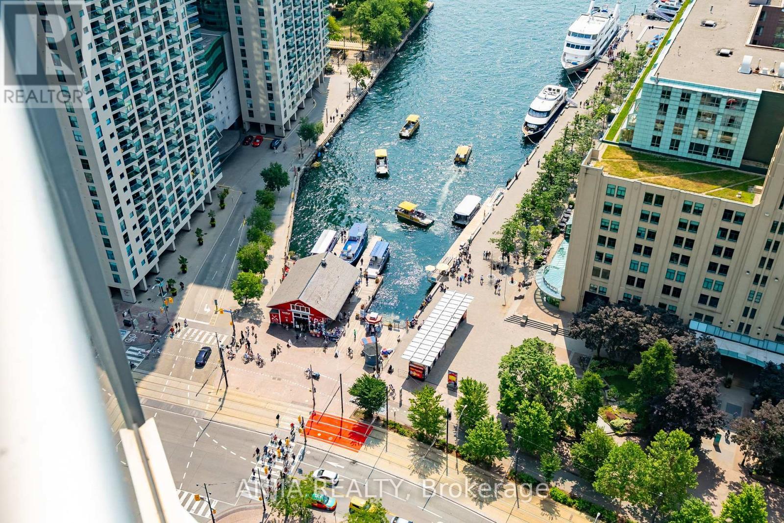 3411 - 8 York Street, Toronto (Waterfront Communities), Ontario  M5J 2Y2 - Photo 14 - C12398376