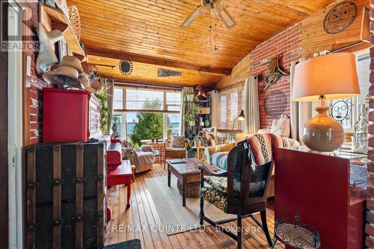 7763 Loyalist Parkway, Greater Napanee, Ontario  K0H 1G0 - Photo 5 - X12398401