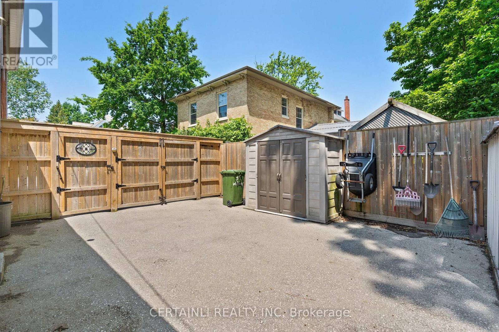39 William Street, St. Thomas, Ontario  N5R 3H1 - Photo 46 - X12398467