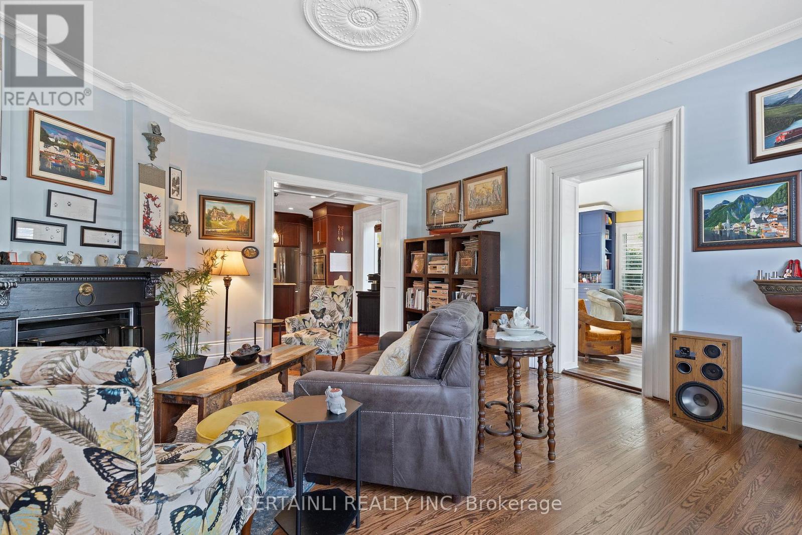 39 William Street, St. Thomas, Ontario  N5R 3H1 - Photo 6 - X12398467