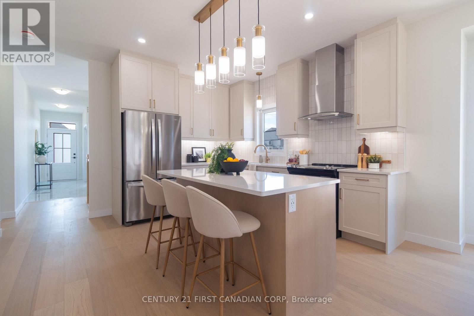 6694 Hayward Drive, London South, Ontario  N6P 0H7 - Photo 7 - X12398518