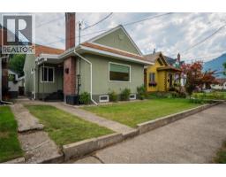 1181 Columbia Avenue Trail, Trail, Ca