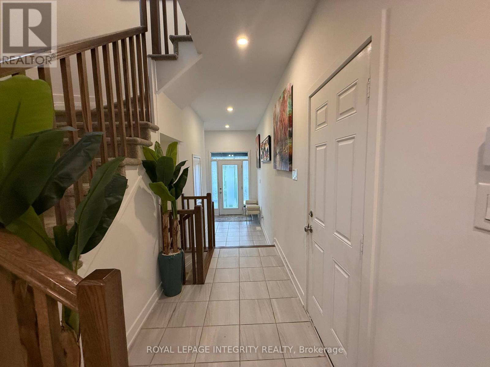 2025 Allegrini Terrace S, Ottawa, Ontario  K2S 2S7 - Photo 5 - X12398424