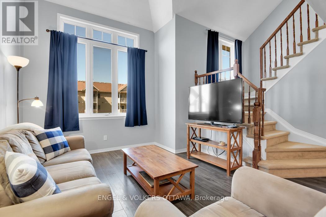327 Elite, Ottawa, Ontario  K2J 0A4 - Photo 11 - X12398471
