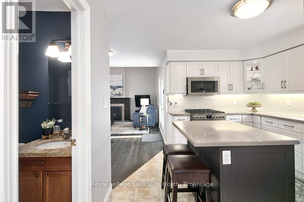 12 Georgian Meadows Drive, Collingwood, Ontario  L9Y 5G9 - Photo 14 - S12398425