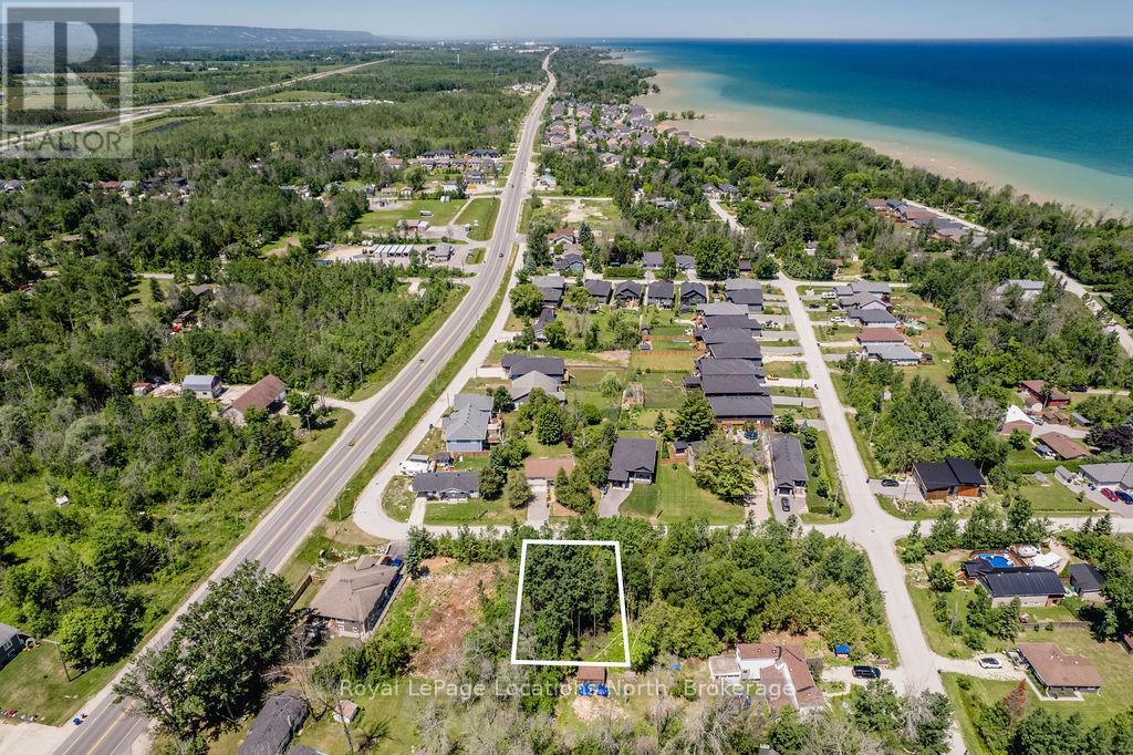 Pt Lts 139 & 140 Thomas Street, Wasaga Beach, Ontario  L9Z 0E9 - Photo 6 - S12398492