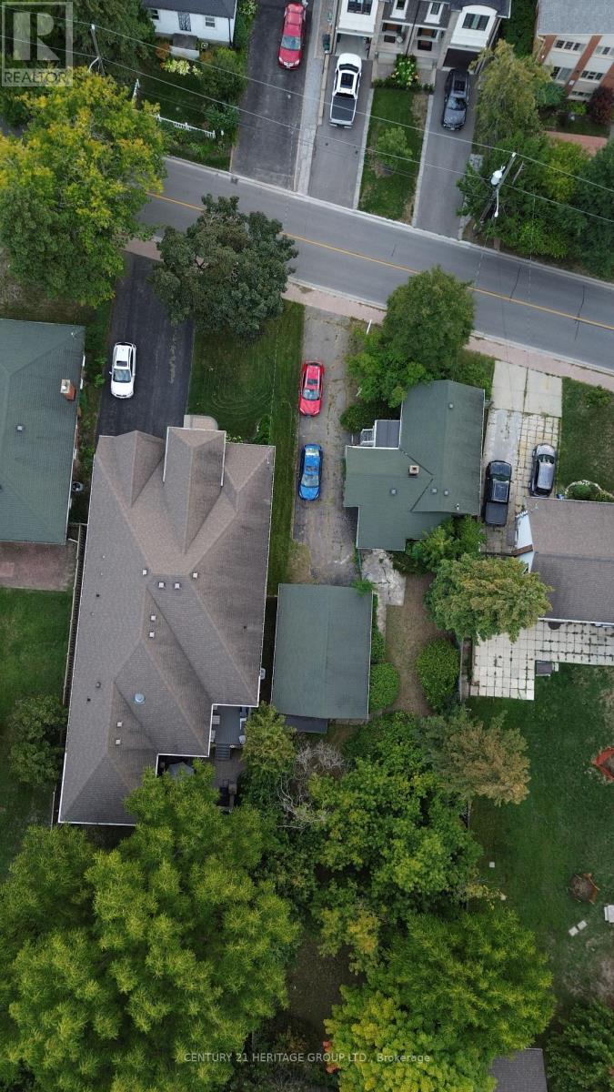 117 Lucas Street, Richmond Hill, Ontario  L4C 4P4 - Photo 36 - N12362830