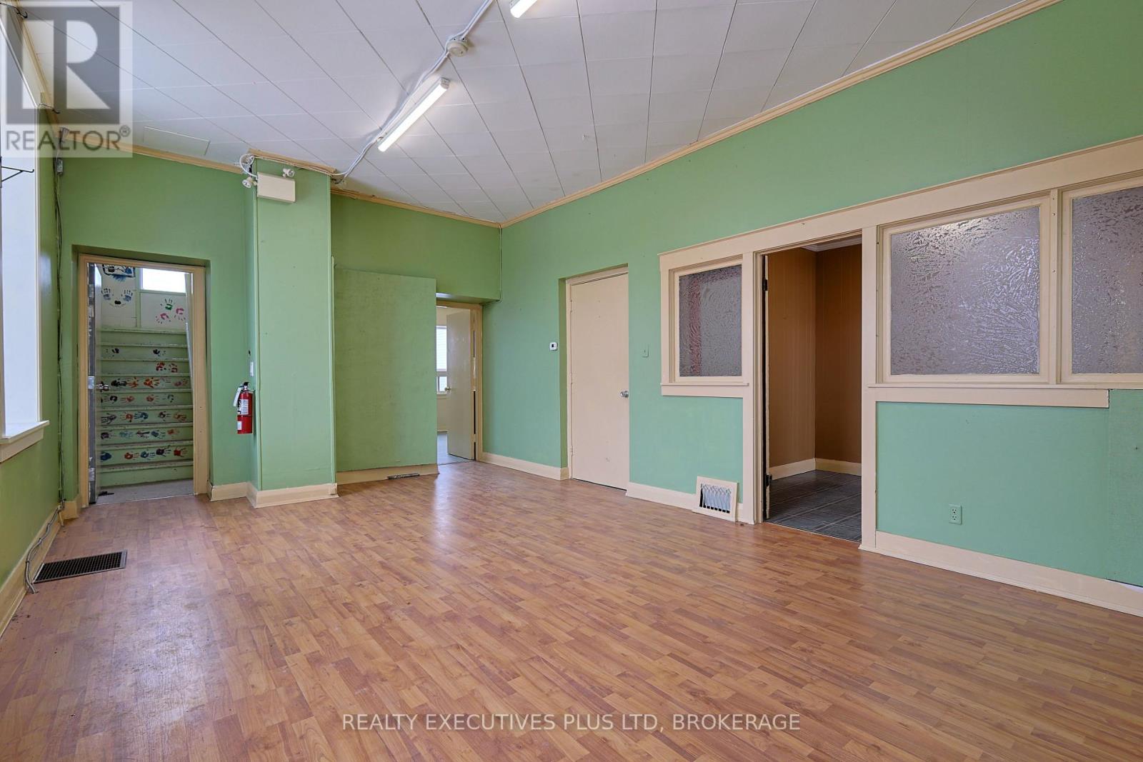 8196 Cummington Square W, Niagara Falls, Ontario  L2G 6V9 - Photo 12 - X12398435