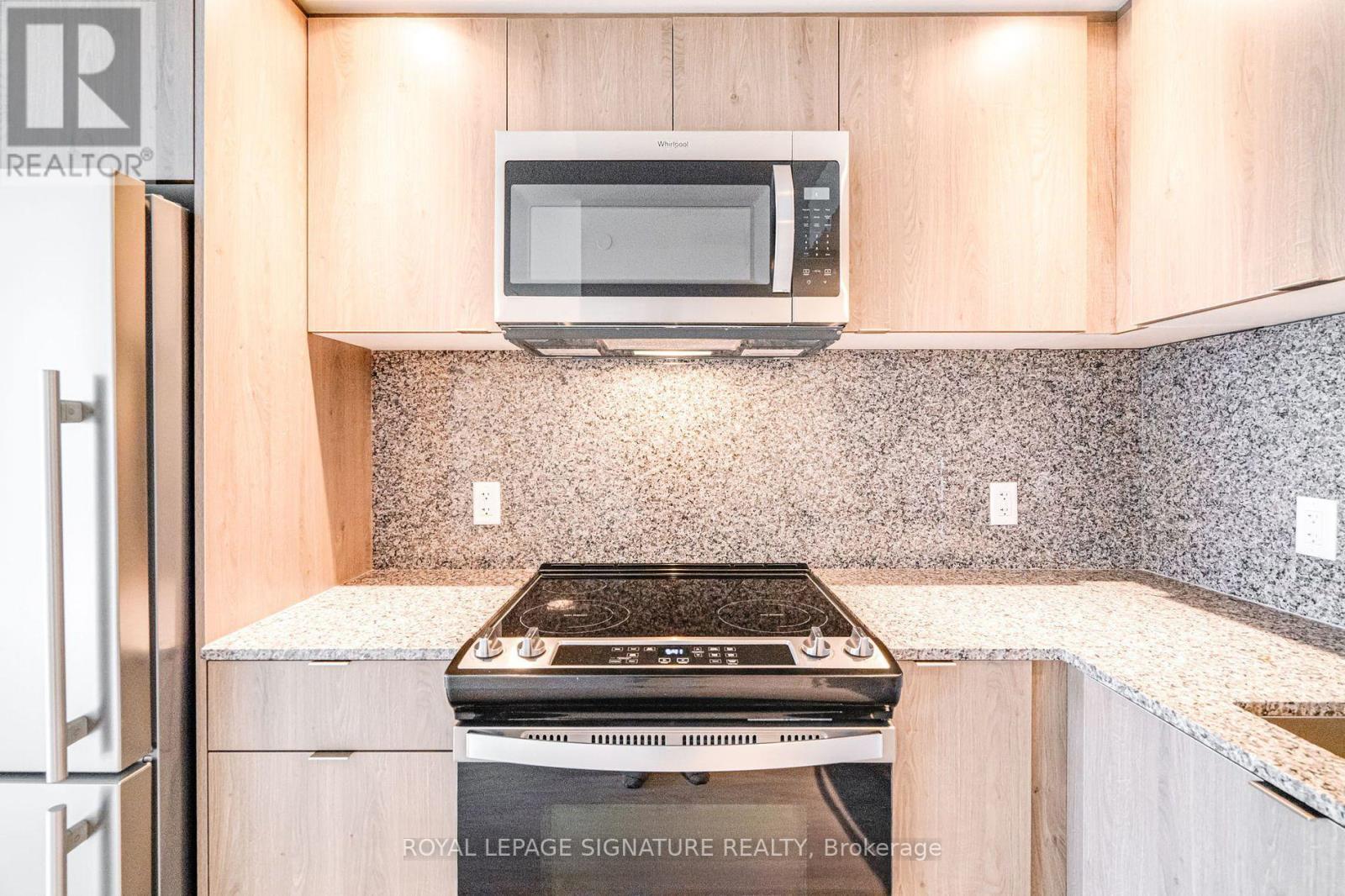2505 - 10 Eva Road, Toronto, Ontario  M9C 0B3 - Photo 8 - W12398371