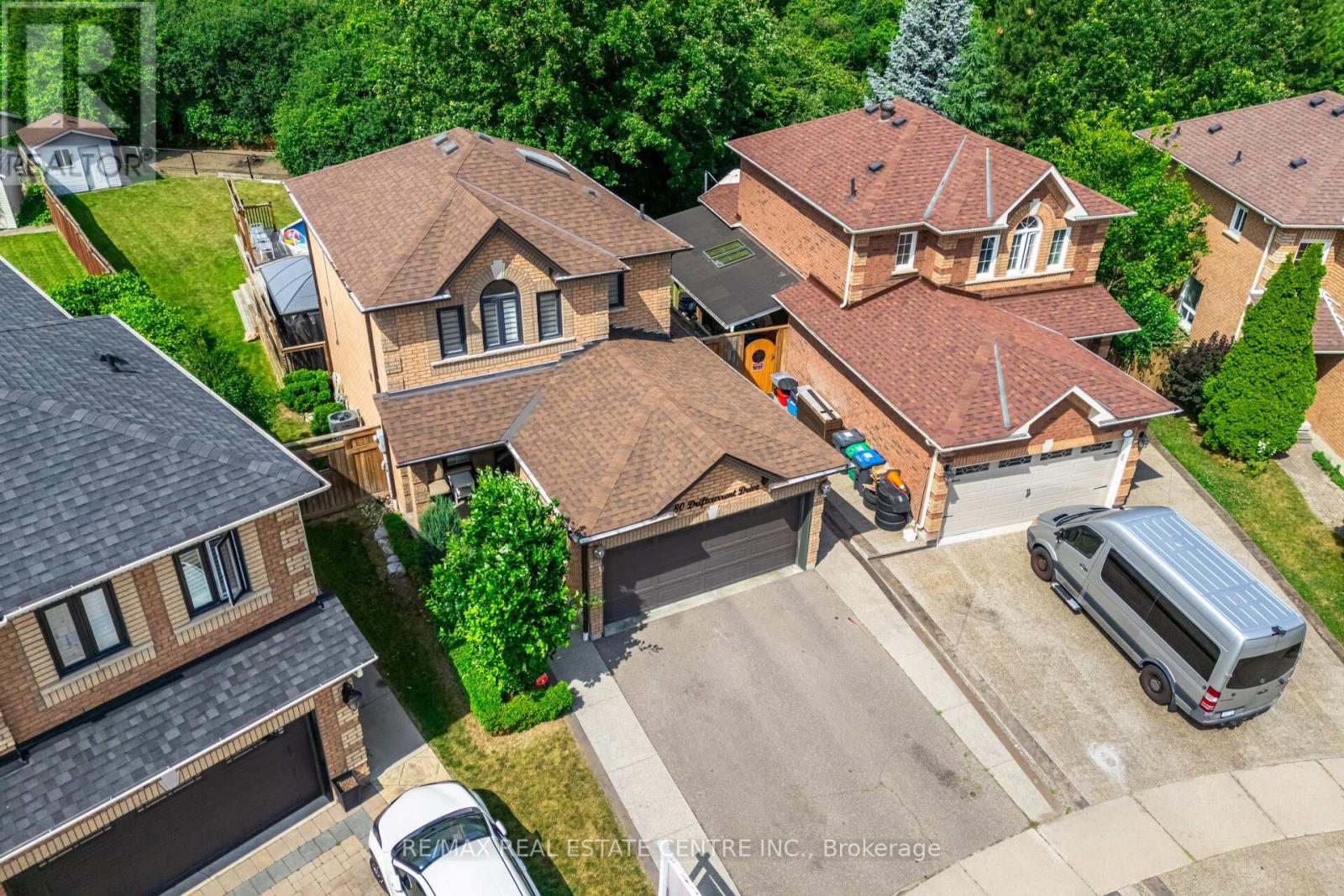 680 Driftcurrent Drive, Mississauga, Ontario  L4Z 3Z4 - Photo 1 - W12398385