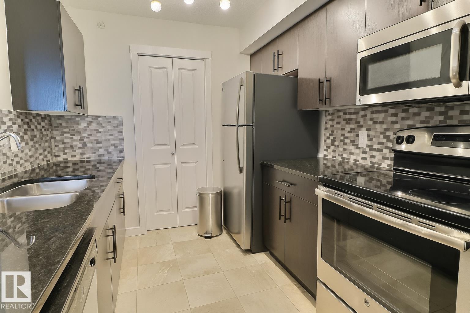 #406 18126 77 St Nw, Edmonton, Alberta  T5Z 0N7 - Photo 4 - E4457317