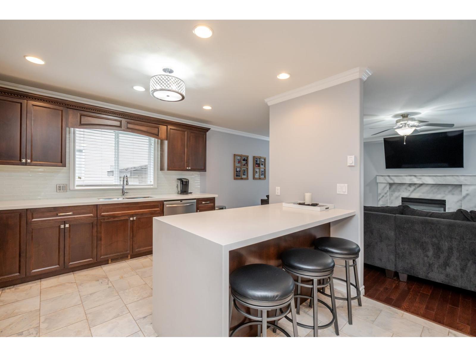 5671 Ellen Street, Sardis South, Chilliwack, British Columbia  V2R 5N5 - Photo 10 - R3046826