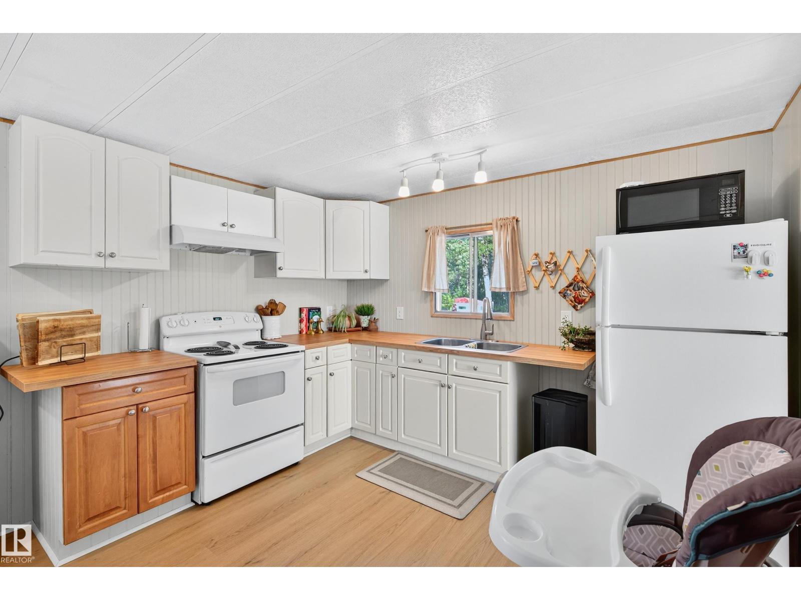 53524 Rge Road 15, Rural Lac Ste. Anne County, Alberta  T0E 1V0 - Photo 13 - E4455539