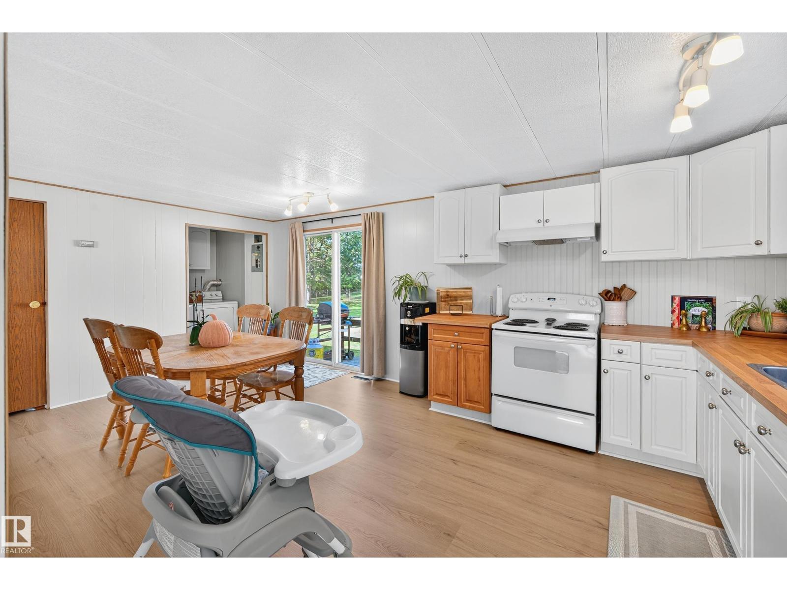 53524 Rge Road 15, Rural Lac Ste. Anne County, Alberta  T0E 1V0 - Photo 9 - E4455539