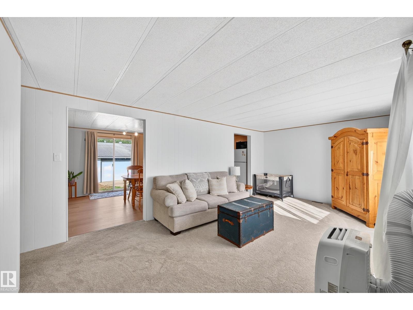 53524 Rge Road 15, Rural Lac Ste. Anne County, Alberta  T0E 1V0 - Photo 4 - E4455539