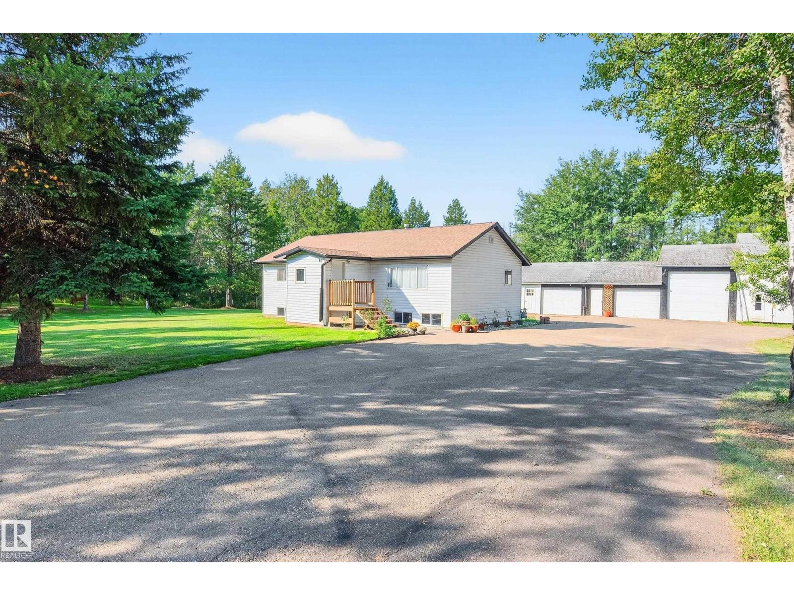 53524 RGE ROAD 15, Rural Lac Ste. Anne County, Alberta