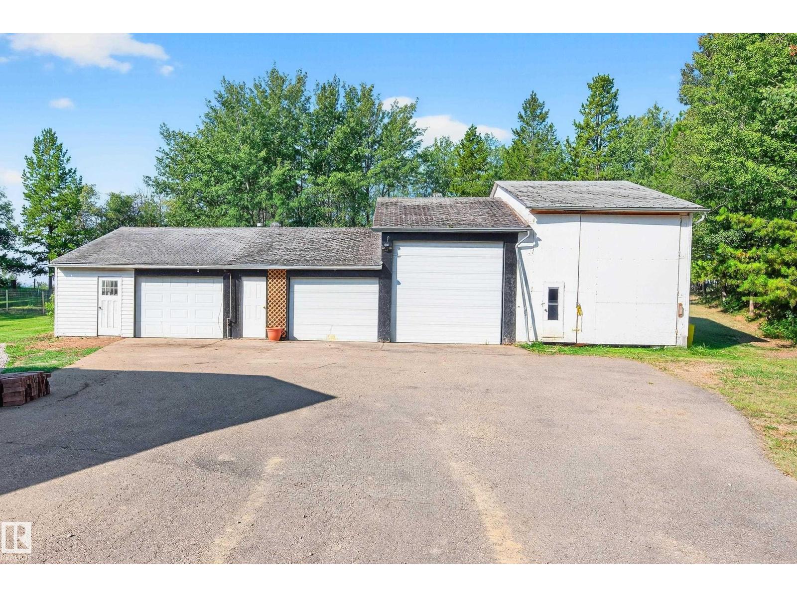 53524 Rge Road 15, Rural Lac Ste. Anne County, Alberta  T0E 1V0 - Photo 31 - E4455539