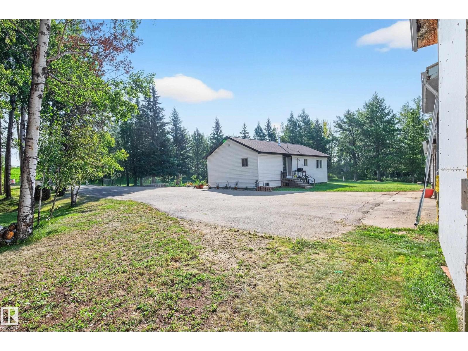 53524 Rge Road 15, Rural Lac Ste. Anne County, Alberta  T0E 1V0 - Photo 39 - E4455539