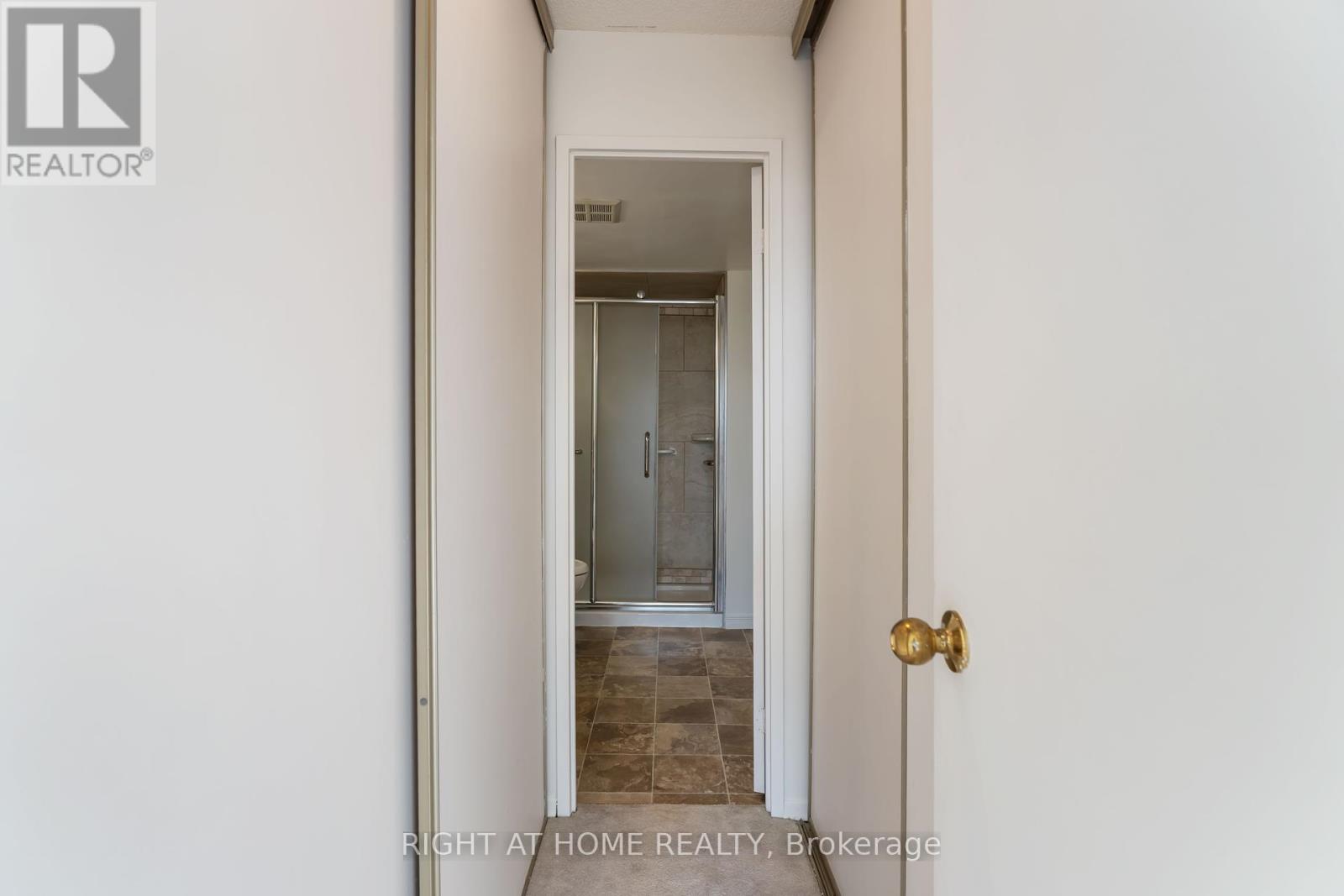 204 - 7 Gale Crescent, St. Catharines (E. Chester), Ontario  L2R 7M8 - Photo 25 - X12398350