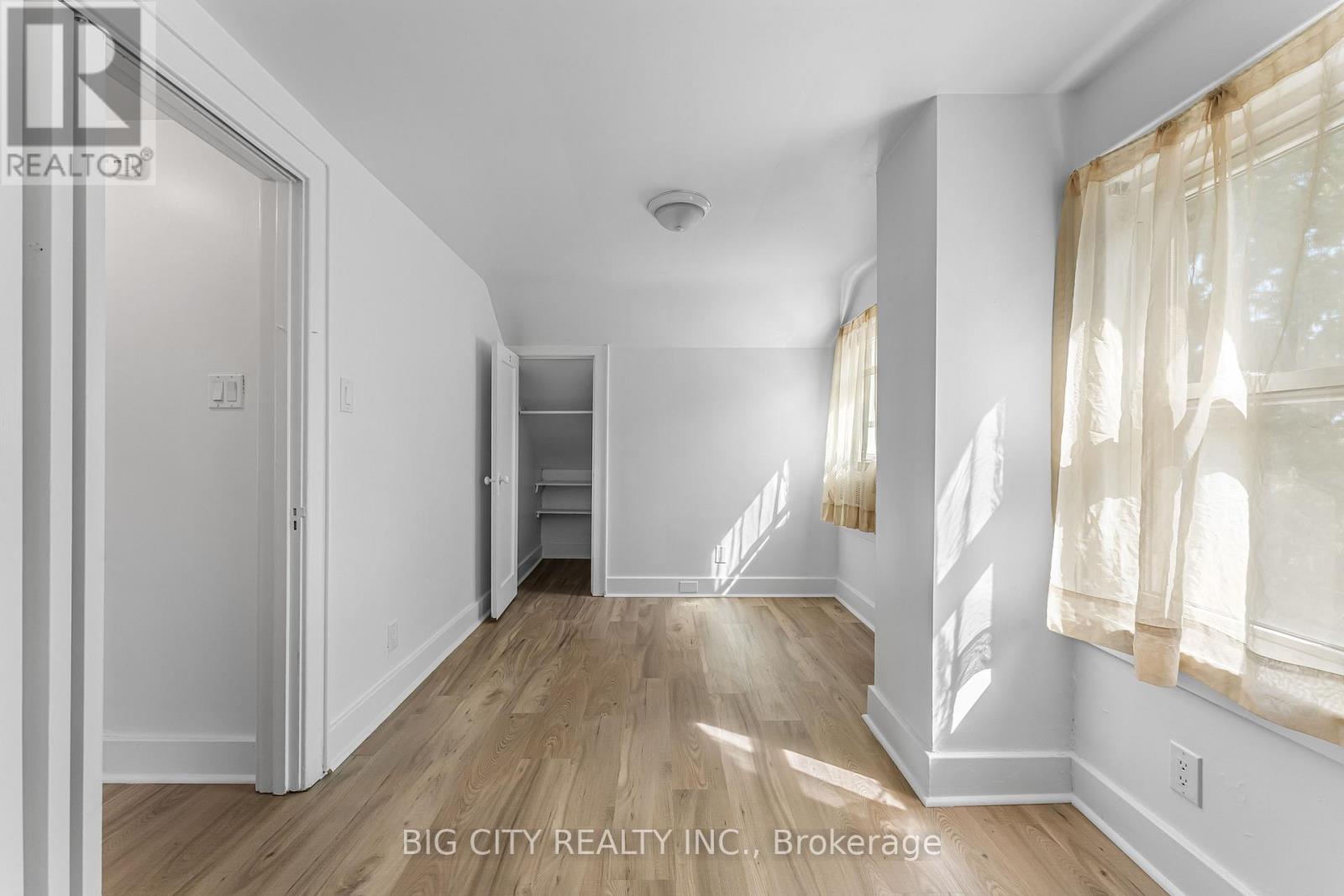 53 Cady Street, Welland, Ontario  L3B 4B7 - Photo 15 - X12398359