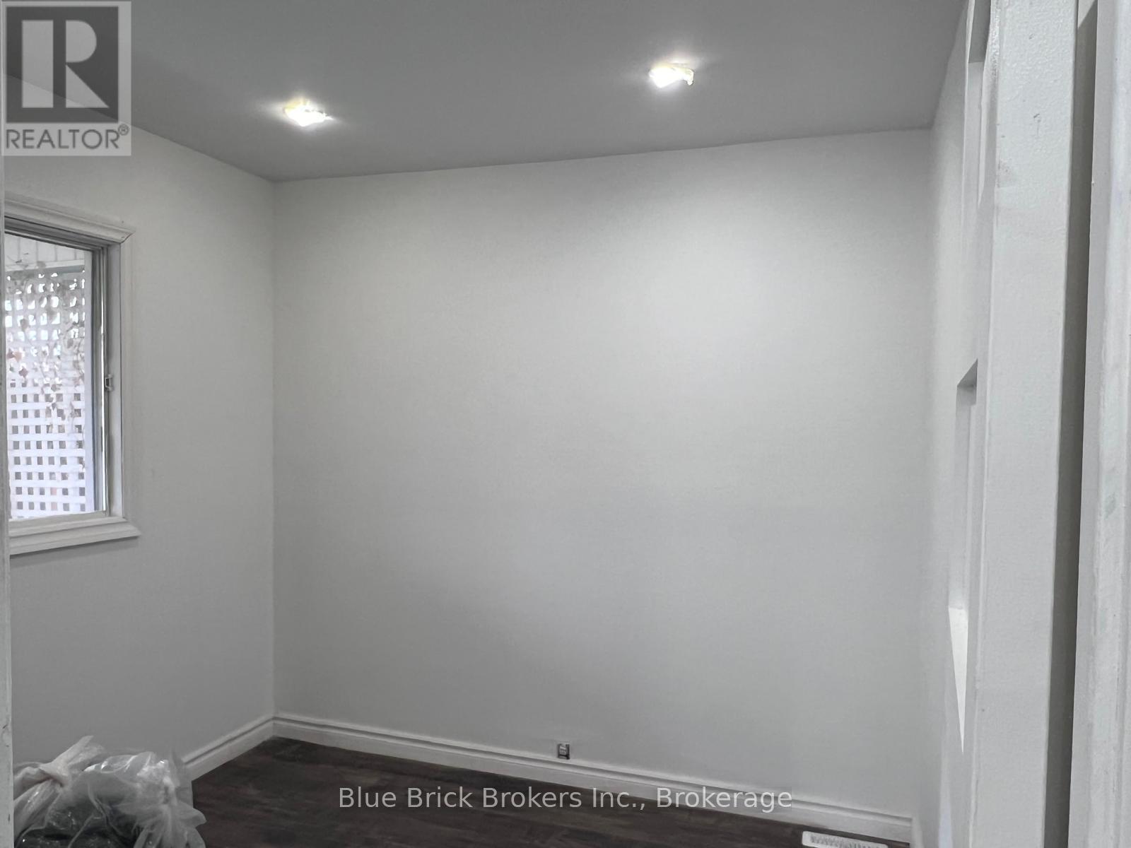 Upper Level - 5171 Mcglashan Crescent, Niagara Falls, Ontario  L2E 3X2 - Photo 7 - X12398364