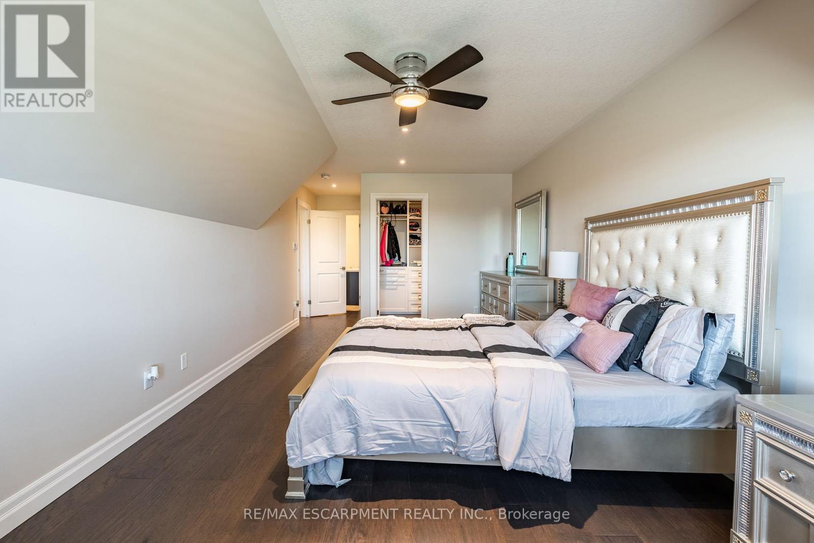 10 Harper Boulevard, Brantford, Ontario  N3T 0E1 - Photo 28 - X12398369