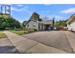 82 Alayne Crescent, London South (South X), Ca