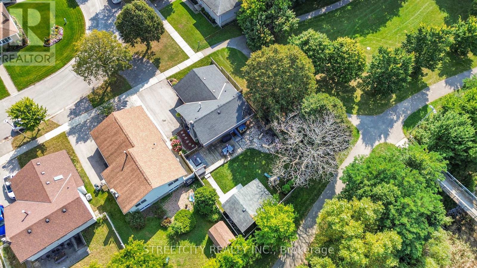 82 Alayne Crescent, London South, Ontario  N6E 2A3 - Photo 31 - X12397699