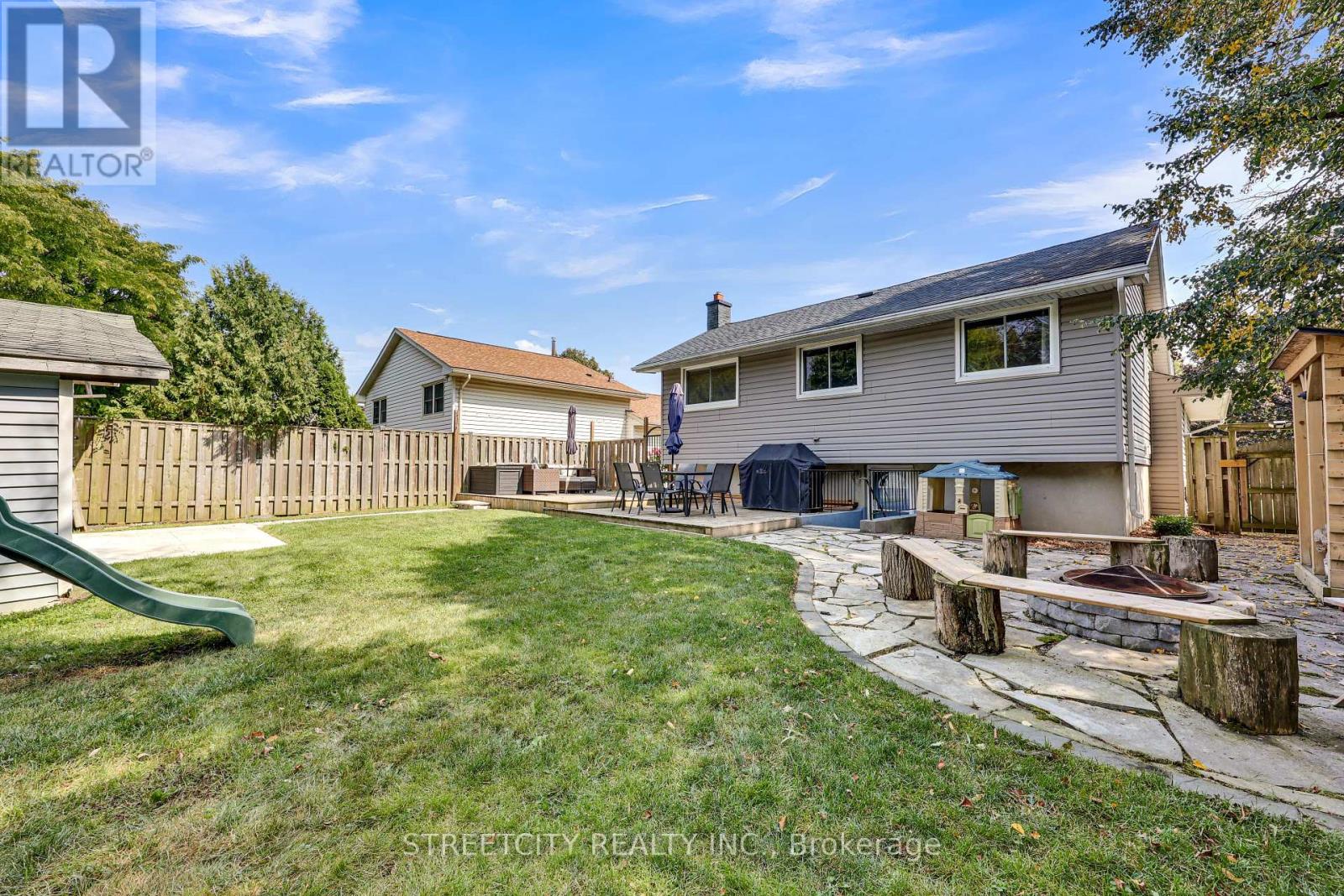 82 Alayne Crescent, London South, Ontario  N6E 2A3 - Photo 25 - X12397699