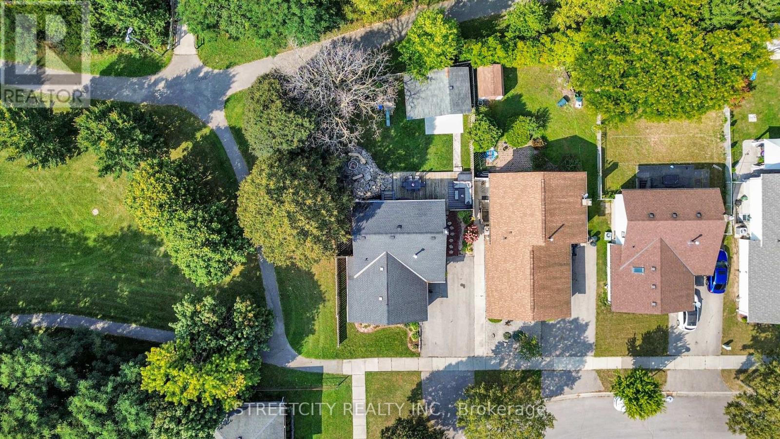 82 Alayne Crescent, London South, Ontario  N6E 2A3 - Photo 32 - X12397699
