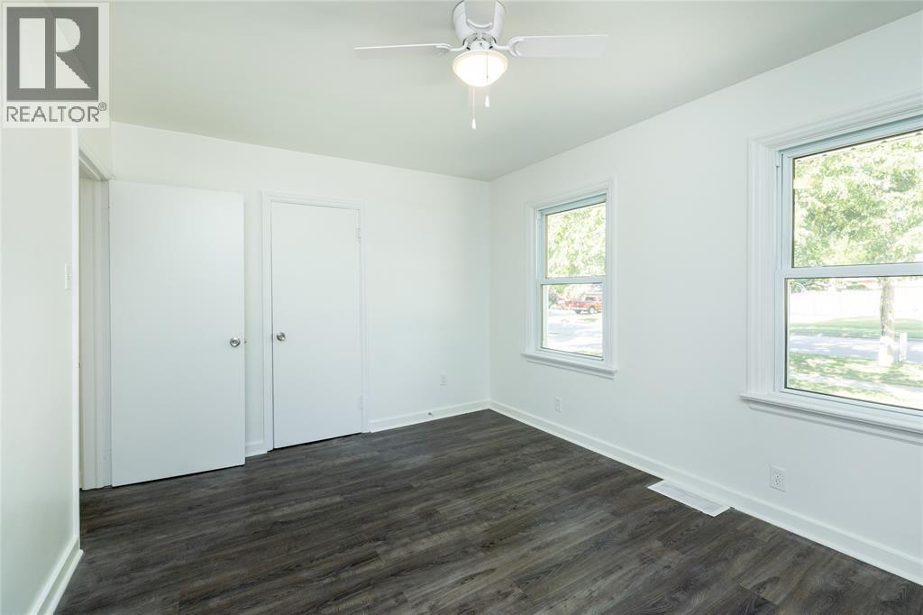 1329 Kim Street, Sarnia, Ontario  N7V 3T6 - Photo 9 - 25022938