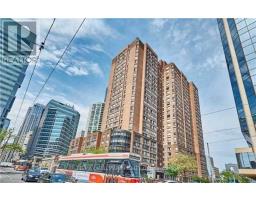 2215 - 633 BAY STREET, Toronto, Ontario