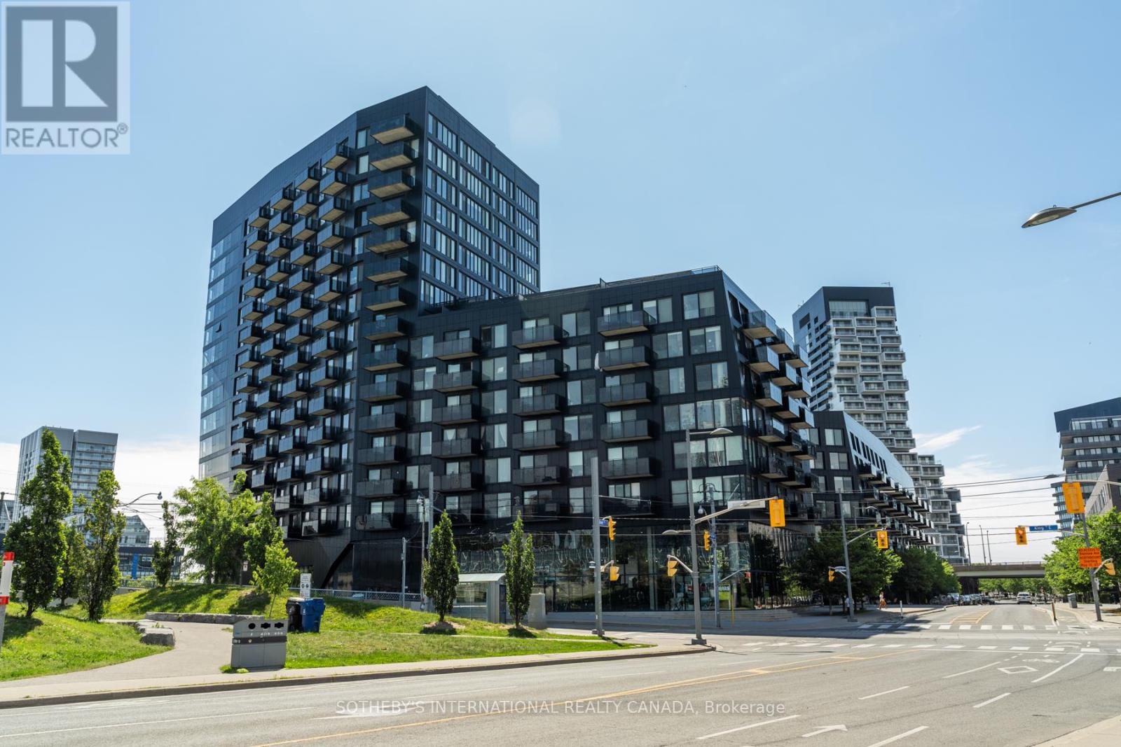 1206 - 51 Trolley Crescent, Toronto, Ontario  M5A 0E9 - Photo 1 - C12398490