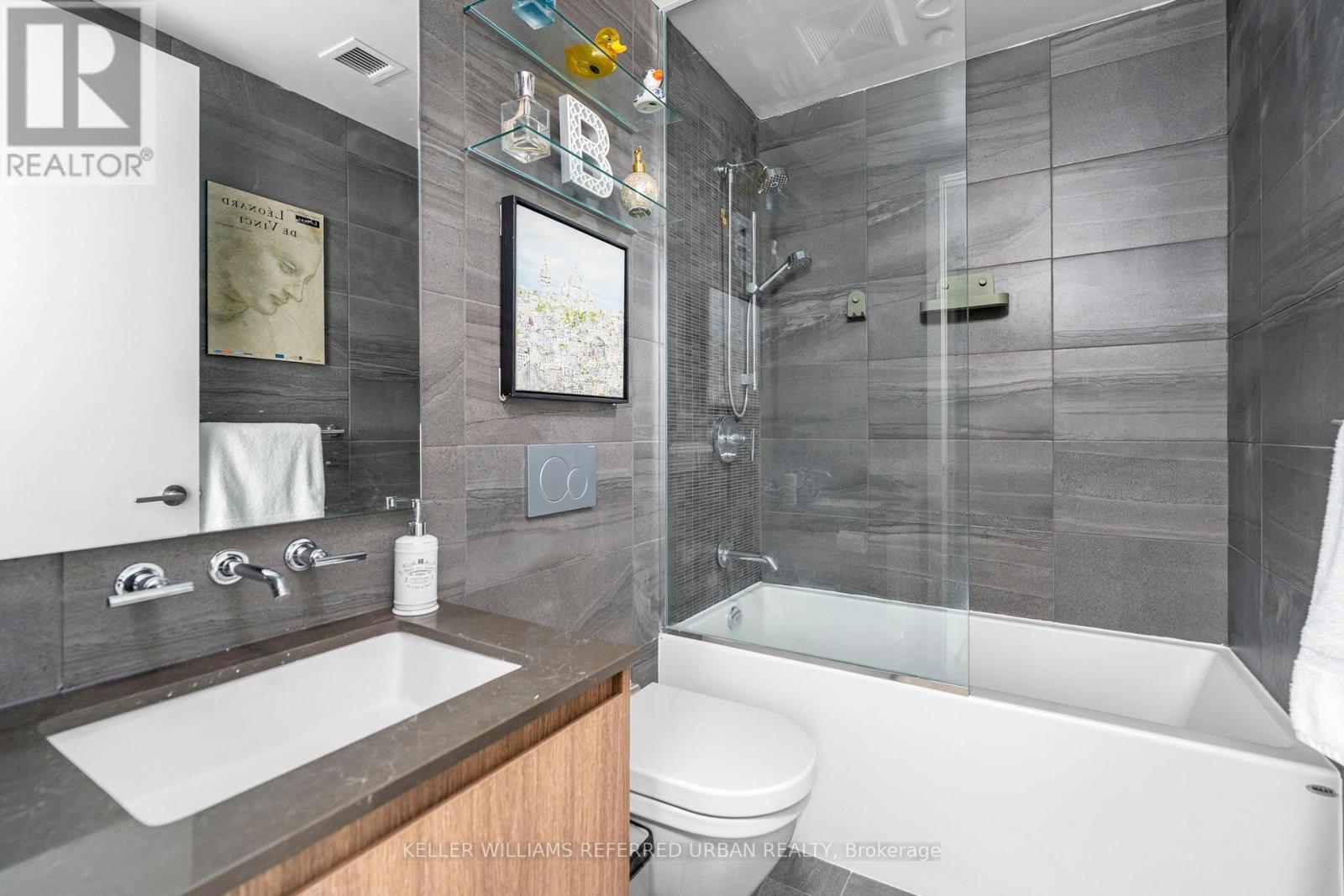 402 - 81 Wellesley Street E, Toronto, Ontario  M4Y 0C5 - Photo 8 - C12398522