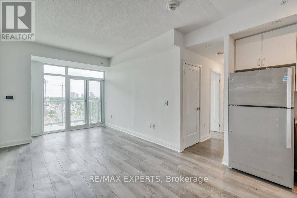 208 - 3220 Sheppard Avenue E, Toronto, Ontario  M1T 0B7 - Photo 4 - E12398444