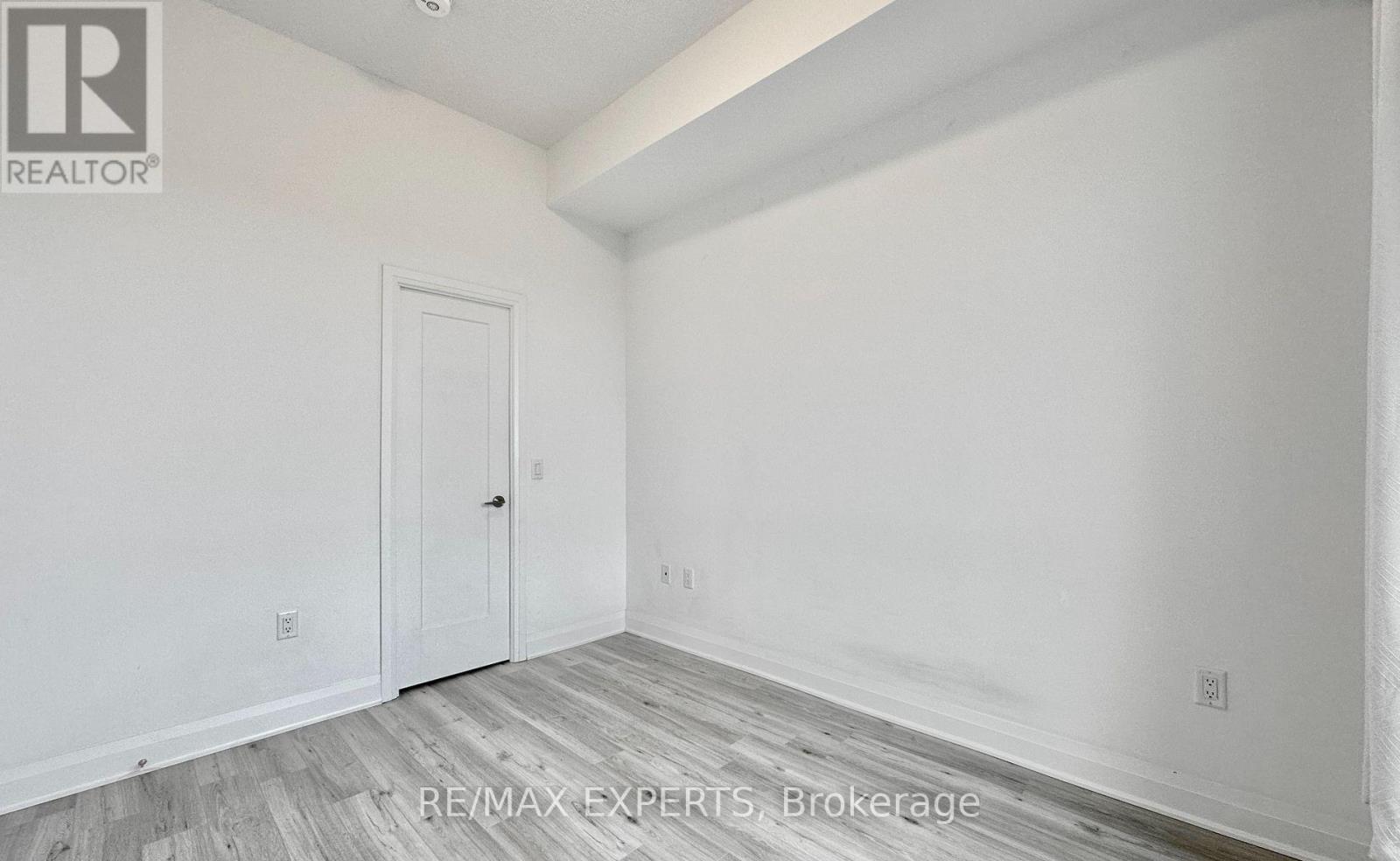 208 - 3220 Sheppard Avenue E, Toronto, Ontario  M1T 0B7 - Photo 8 - E12398444