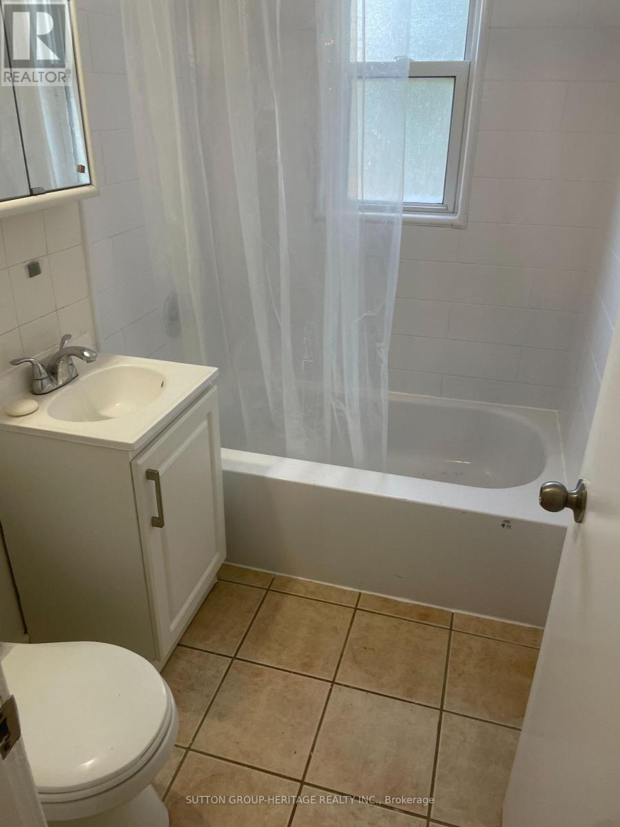 373 Highland Avenue, Oshawa, Ontario  L1H 6B2 - Photo 12 - E12398448