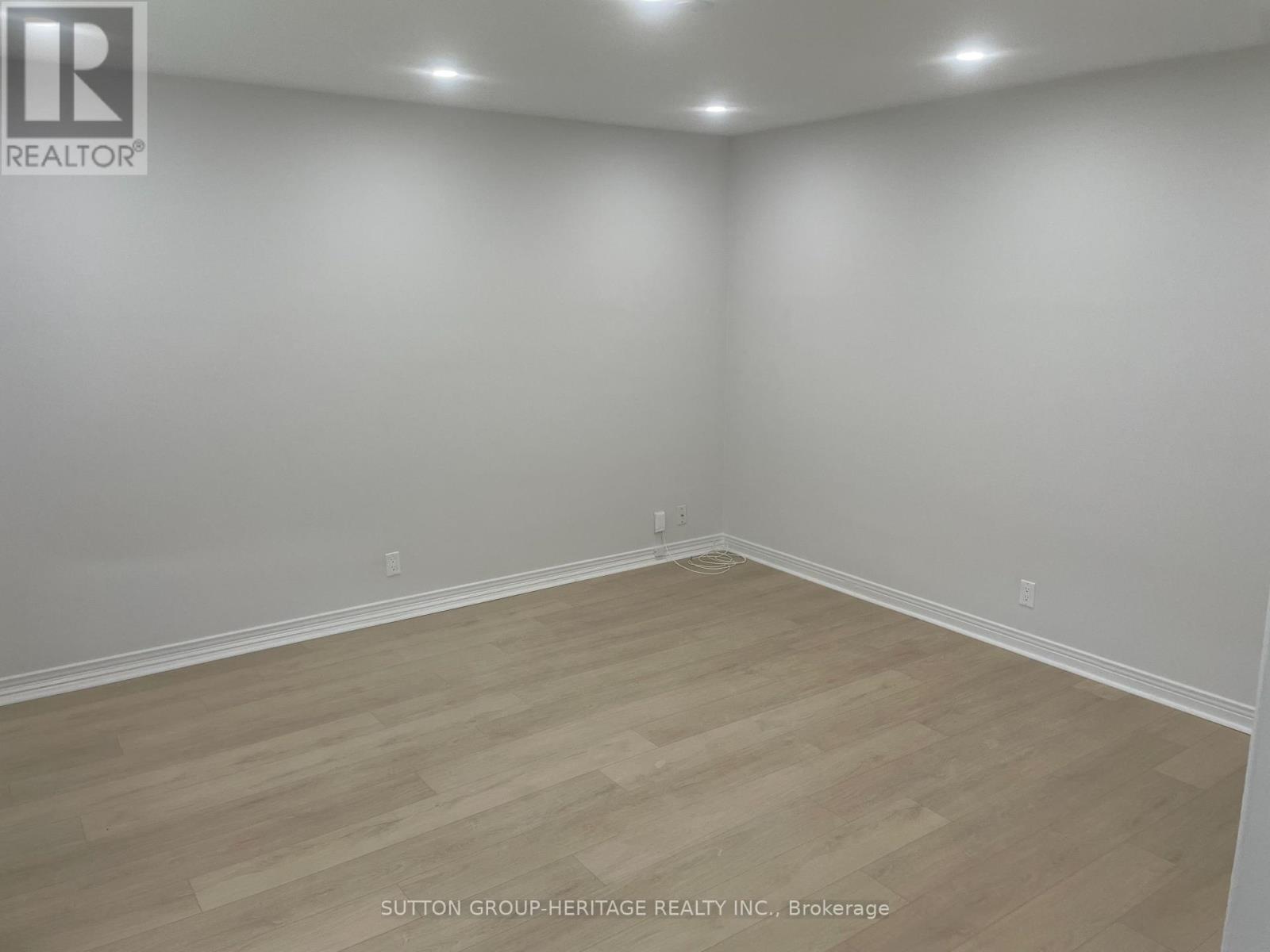 373 Highland Avenue, Oshawa, Ontario  L1H 6B2 - Photo 4 - E12398448