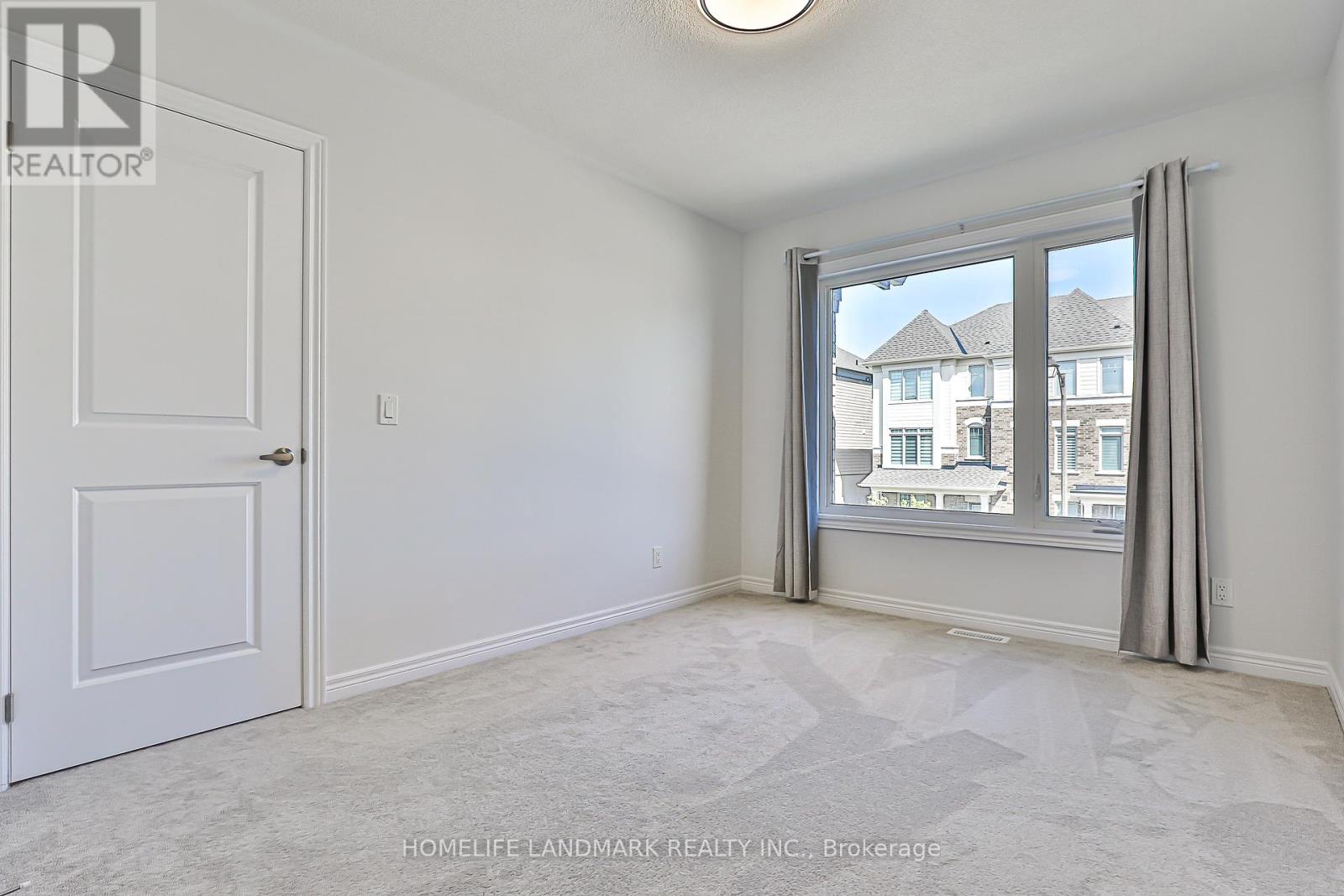 135 Lageer Drive, Whitchurch-Stouffville, Ontario  L4A 4V2 - Photo 33 - N12397857