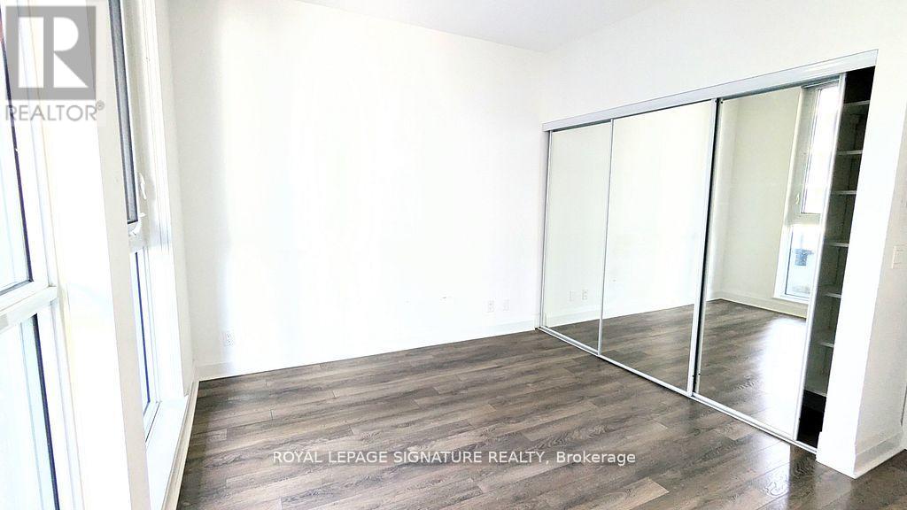 201 - 15 Zorra Street, Toronto, Ontario  M8Z 0C1 - Photo 3 - W12396388