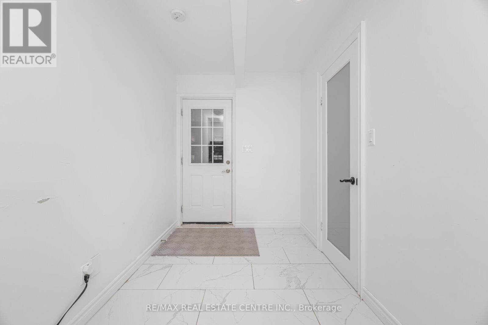 720 Lincoln Avenue, Niagara-On-The-Lake, Ontario  L0S 1S0 - Photo 42 - X12369029