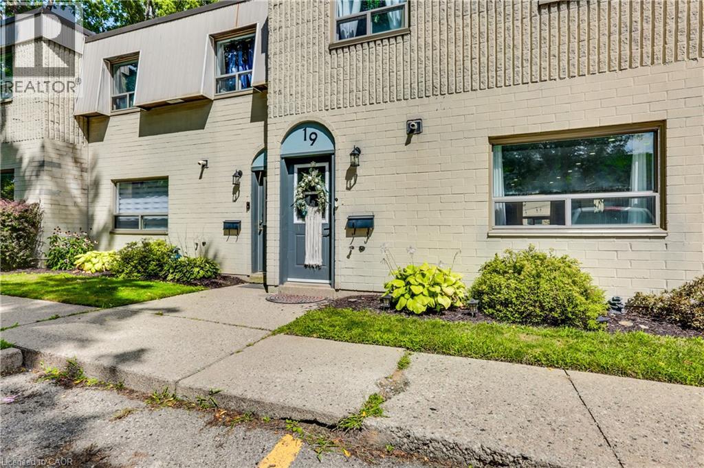 271 Thames Street Unit# 19, Ingersoll, Ontario  N5C 3T6 - Photo 3 - 40768989