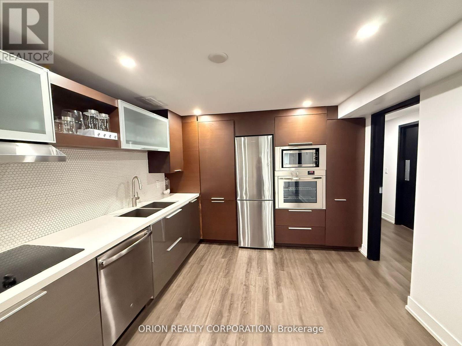 Bsmt - 1149 Lakeshore Road E, Mississauga, Ontario  L5E 1E8 - Photo 11 - W12398429