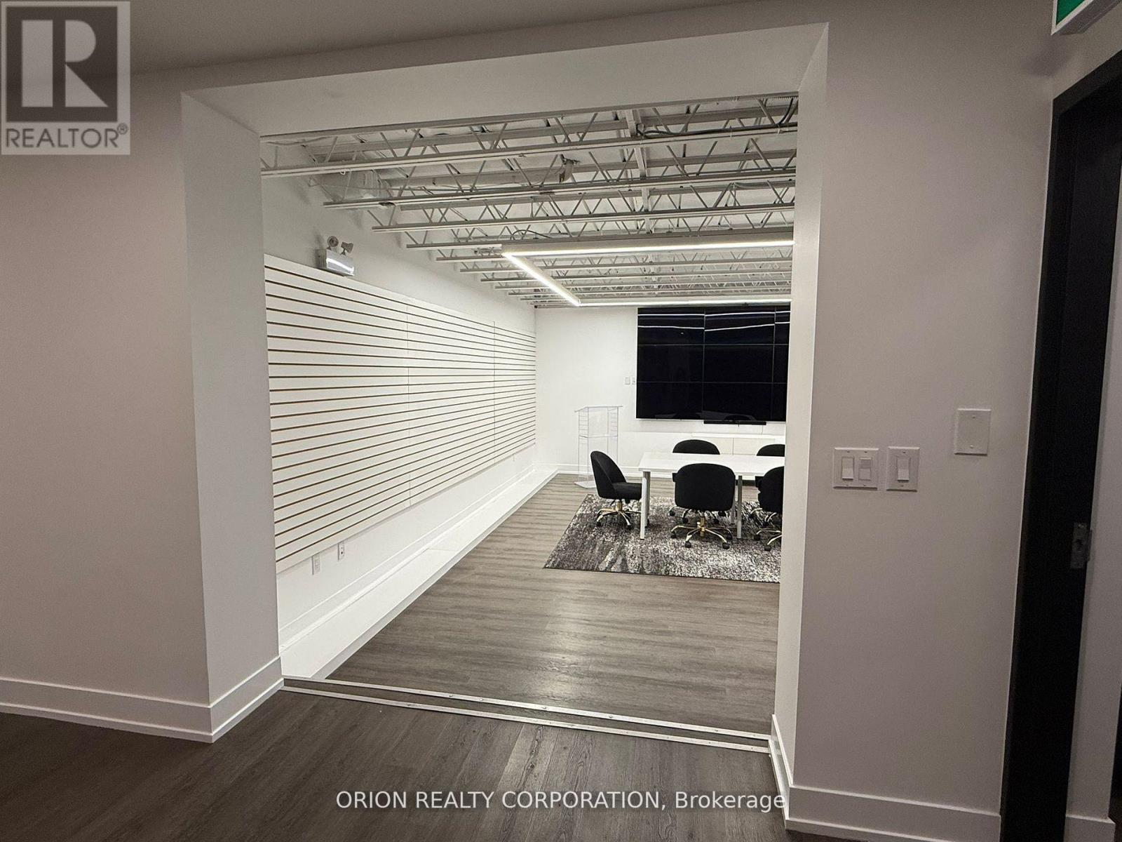Bsmt - 1149 Lakeshore Road E, Mississauga, Ontario  L5E 1E8 - Photo 2 - W12398429