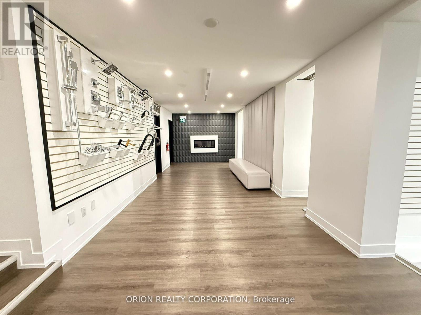 Bsmt - 1149 Lakeshore Road E, Mississauga, Ontario  L5E 1E8 - Photo 22 - W12398429