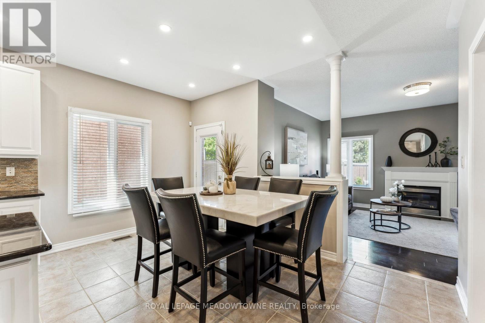 1186 Ezard Crescent, Milton, Ontario  L9T 6N9 - Photo 15 - W12398442