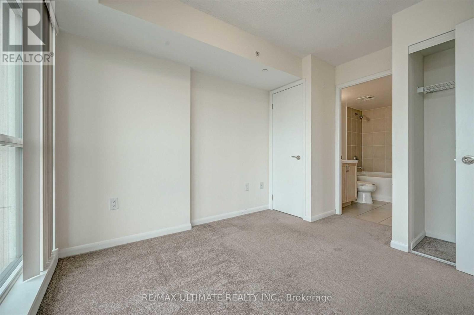 2411 - 830 Lawrence Avenue W, Toronto, Ontario  M6A 0A2 - Photo 11 - W12398499